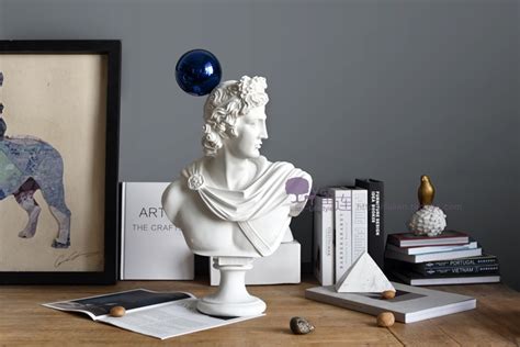 欧式现代 蓝球希腊人物雕像阿波罗摆件客厅玄关展台软装配饰摆台-美间设计