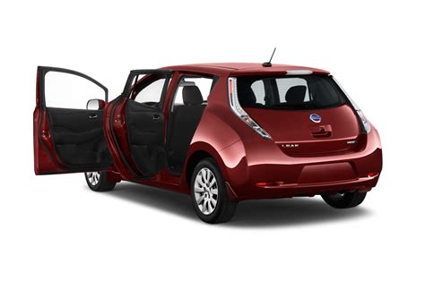2016 Nissan LEAF Photos: Interior, Exterior, and Videos