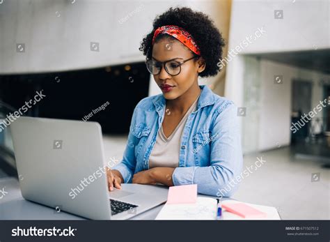 Hard Working 的图像结果