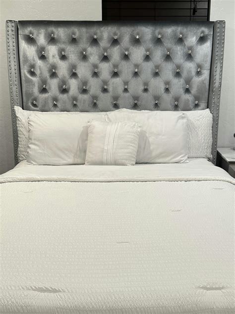 Transform Your Space with Luna Furniture's Sofa Sleeper Collection