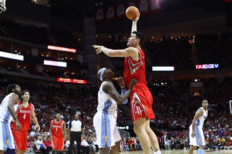 Yao Ming NBA 的图像结果