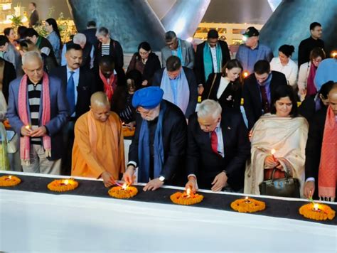 In pics | Dev Deepavali in Varanasi draws ambassadors from 70 nations ...