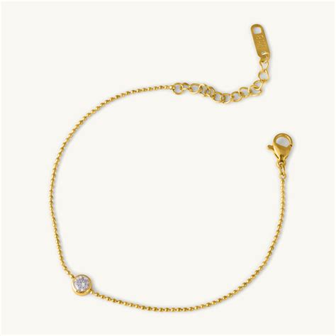 Shop Solitary Spark Gold Bracelet for Women - PALMONAS