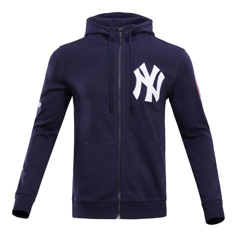 Luxury wear collection licenced by MLB New York Yankees | Pro Standard