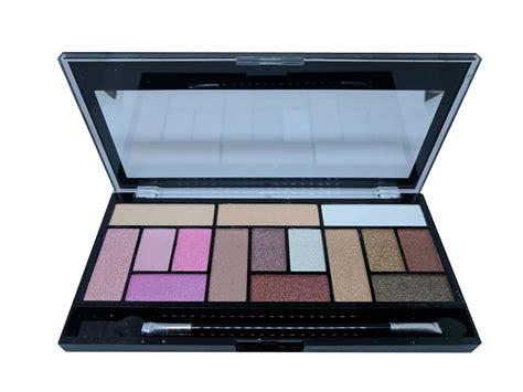 Buy Sivanna Pro Looks Eyeshadow Palette(3) 20g Online at Low Prices in ...