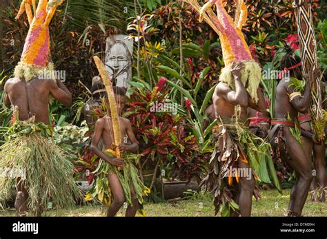Vanuatu People 的图像结果