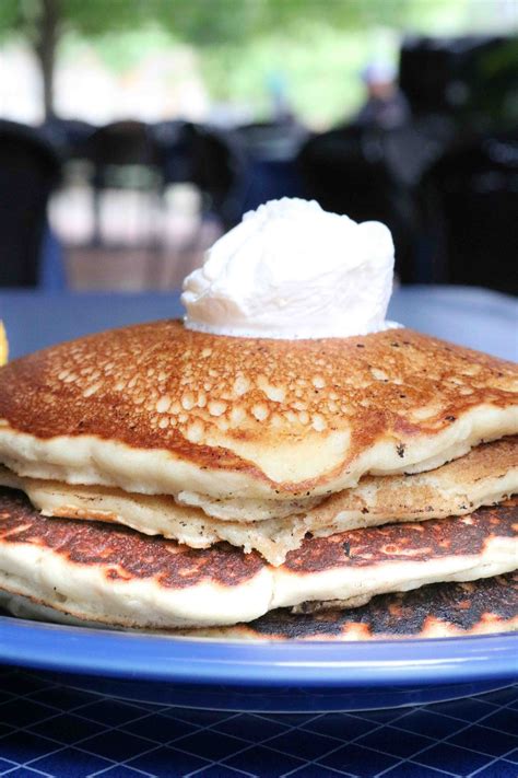 The Reel Seafood & Grill