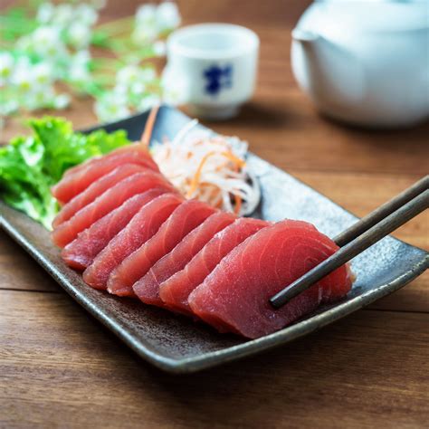 Sushi Grade Yellowfin Tuna (Ahi) - Sashimi Grade Tuna - Sizzlefish