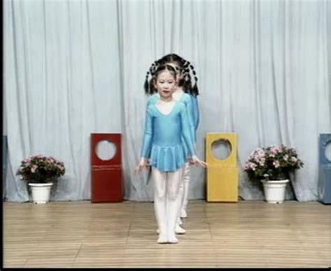幼儿舞 - 幼儿舞蹈视频大全 - 舞蹈视频网