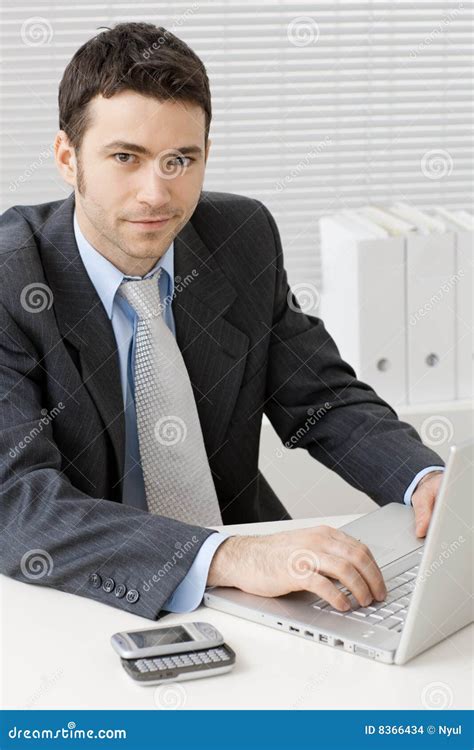 Businessman On Computer 的图像结果