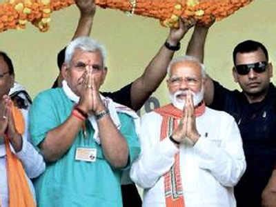 PM Modi replies to Maya’s OBC jibe, says he belongs to caste of poor ...