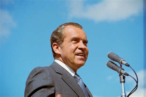 Richard Nixon Biography, 37th President of the United States