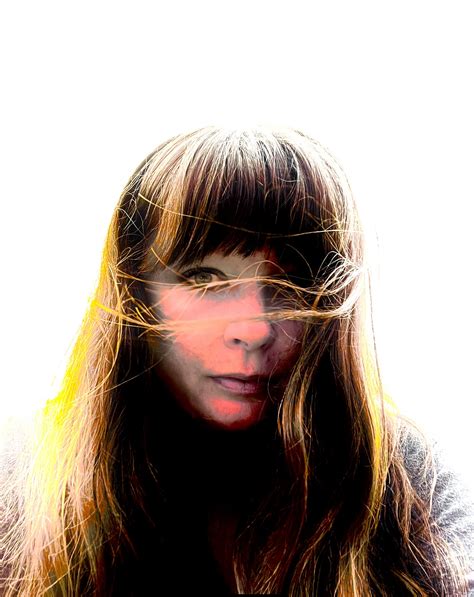 ESTKO - Charlotte SHOUT!