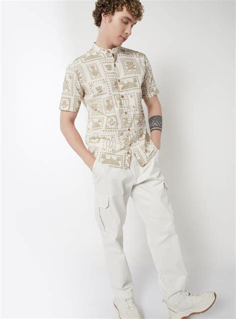 Buy Men Printed Slim Fit Ethnic Shirt Online at just Rs. 899.0 ...