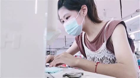 农村妹子广东打工月薪过万，没学历没技术，打工生活不容易。