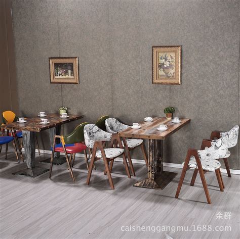 北欧铁艺休闲桌椅 ins音乐咖啡厅奶茶甜品酒吧高脚凳靠背桌椅组合