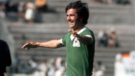 Football : Gerd Müller, portrait du "Der Bomber der Nation" - Eurosport