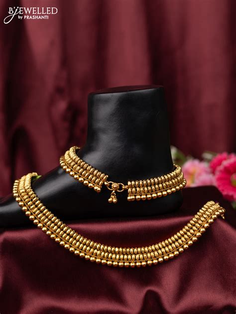 Antique anklet with simple design – Prashanti Sarees