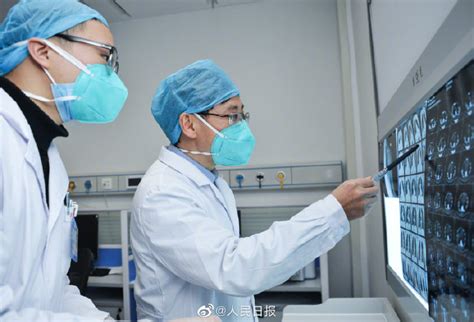 好消息！武汉首例高龄重症病人康复出院