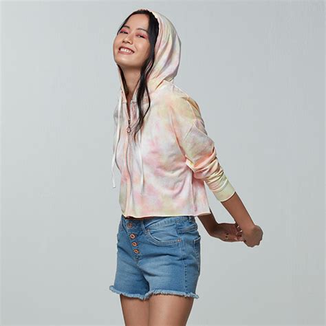 Hoodies and sweats by Y&F, Studiofit, WES and NUON – Westside