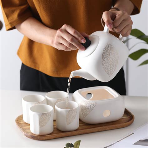 MAGNIFIQUE Tea Set - Natural White and Gold Leaf Online - Premium Tea ...
