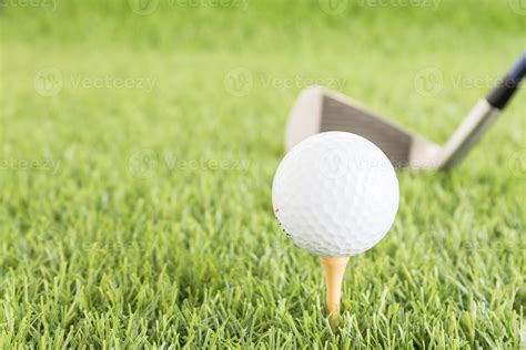 Golf Ball and Tee 的图像结果