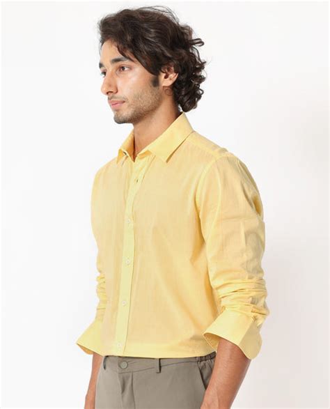 Rare Rabbit Men's Flees Yellow Cotton Plain Regular Fit Full Sleeve Co