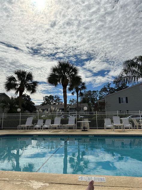 OCEAN WALK RESORT (Saint Simons Island) - Lodging Reviews, Photos, Rate ...