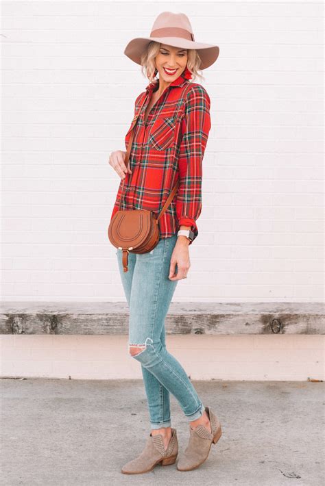 How to Style a Flannel Casually - Straight A Style