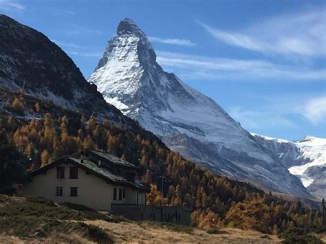 MOUNTAIN LODGE ZE SEEWJINU (Zermatt) - Hostel Reviews, Photos, Rate ...