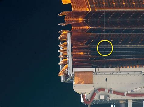 ISS Solar Array 的图像结果