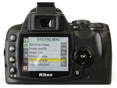 Nikon D40x - new budget DSLR from Nikon Digital SLR Review | ePHOTOzine