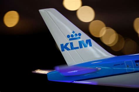 KLM Boeing 777 turns back to Amsterdam after technical problem ...