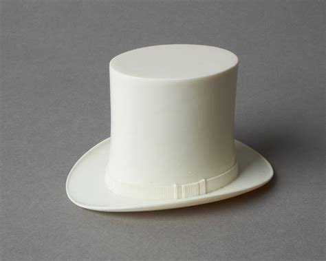 Vintage 1930s Art Deco Saville Mischief white bakelite Top Hat perfume ...