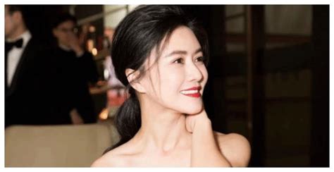 31岁Clara李成敏晒健身照, 网友: 这样的“韩国第一美女”我认