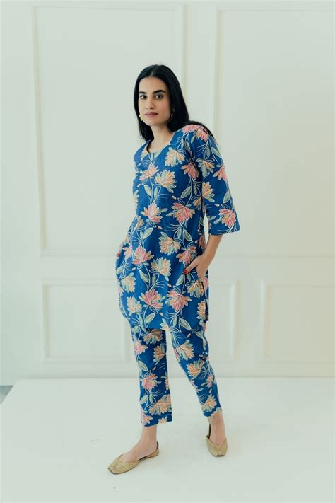 Royal blue floral co-ord set – DIMPLE DESIGN STUDIO