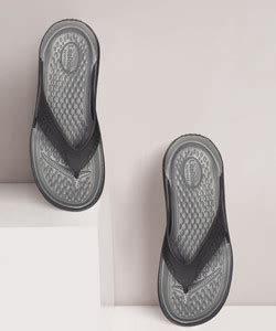 Crocs Slippers & Flip Flops - Buy Crocs Slippers & Flip Flops Online at ...