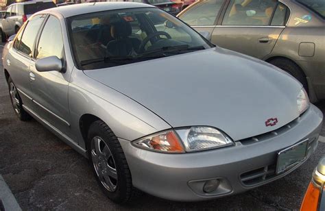 2000 Chevrolet Cavalier LS - Sedan 2.2L auto