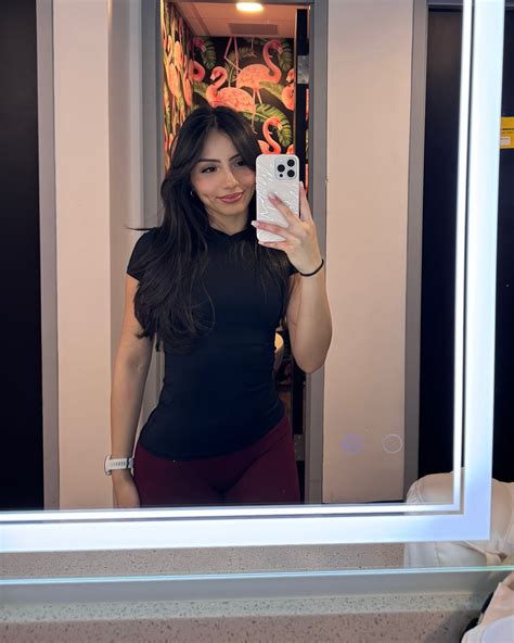 Aylin Perez (@aylinn) • Instagram photos and videos