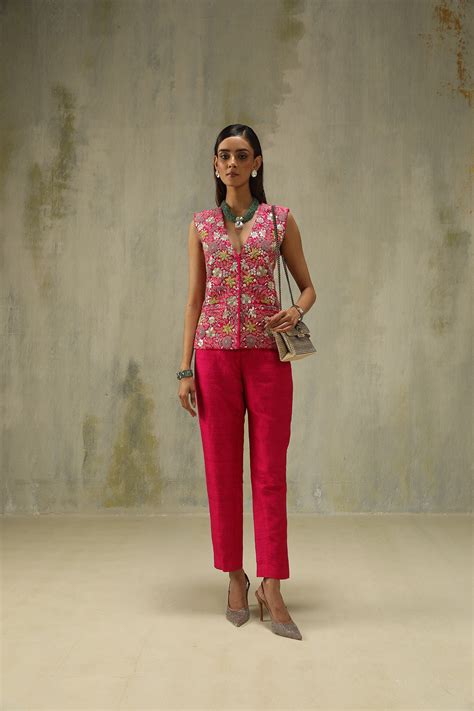 Pink Vest Set – AJD Official