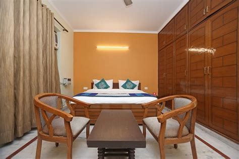 OYO 9581 GREEN RESIDENCY (Gurugram (Gurgaon)) - Specialty Hotel Reviews ...
