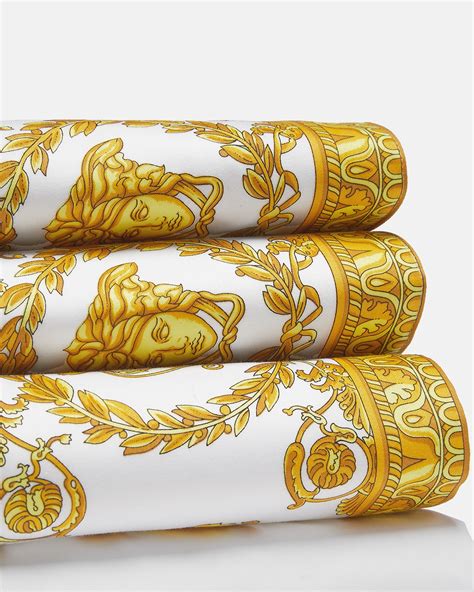 I ♡ Baroque Full/Queen Bed Set White | VERSACE US