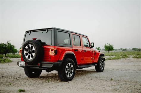 Rent Jeep Wrangler V6 Red in Dubai - SUV - Octane.Rent