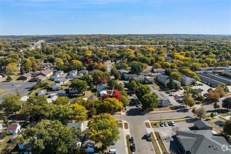 Meadow Park Neighborhood Guide | Living in Meadow Park - Homes.com