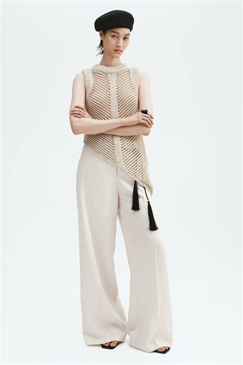 Wide Leg Trousers | Women's Trousers | H&M IN