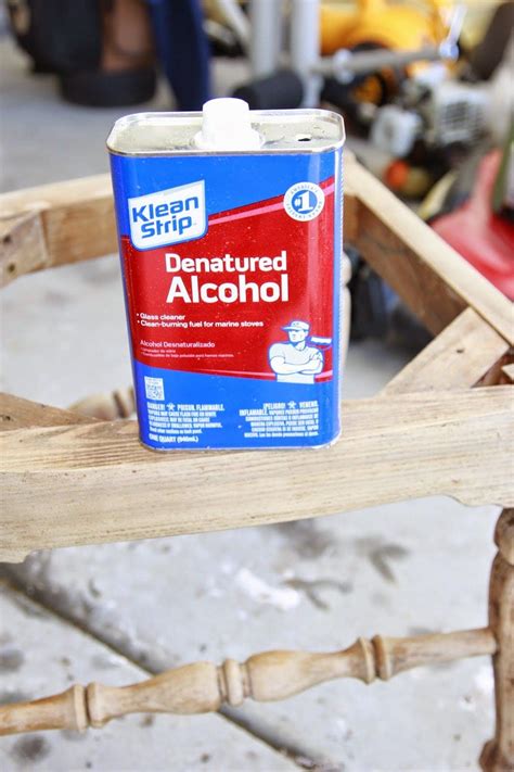 Will Denatured Alcohol Remove Paint? - Recovery Ranger