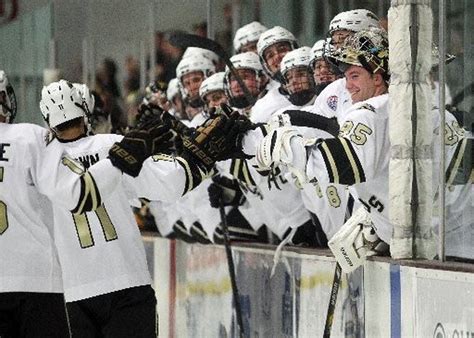 WMU hockey team looks for first-ever win vs. North Dakota in return to ...
