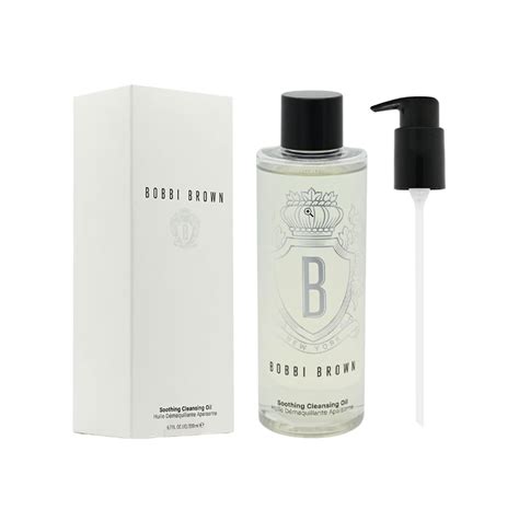 How to Use Bobbi Brown Cleansing Oil