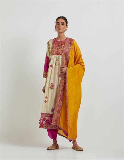 Ghee and Pink Kurta Set with a Mustard Dupatta – Debyani