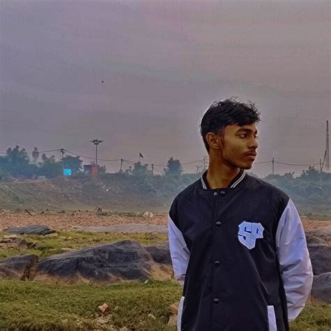 Akshay - Physics teacher in Jamshedpur - ₹100/h